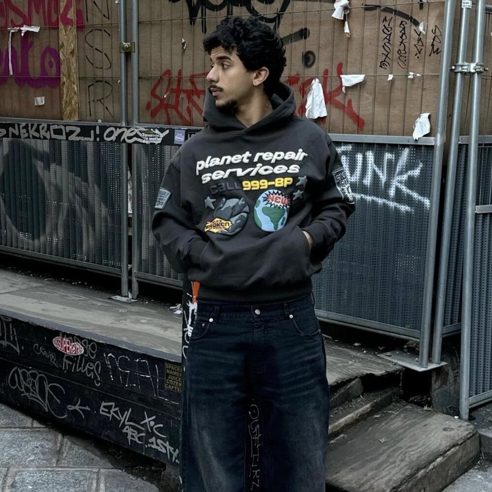 Broken Planet REPAIR SERVICES HOODIE - Size Medium